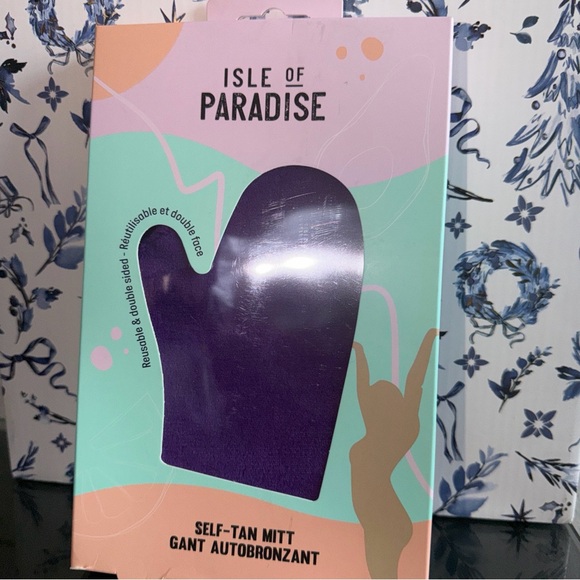 Isle of Paradise Other - Isle of Paradise Purple Self-Tanning Applicator Mitt